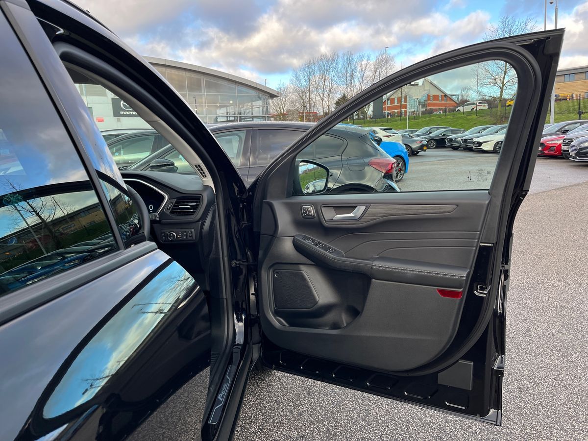 Used Ford Kuga 2025 for sale - 77125337: Photo 60