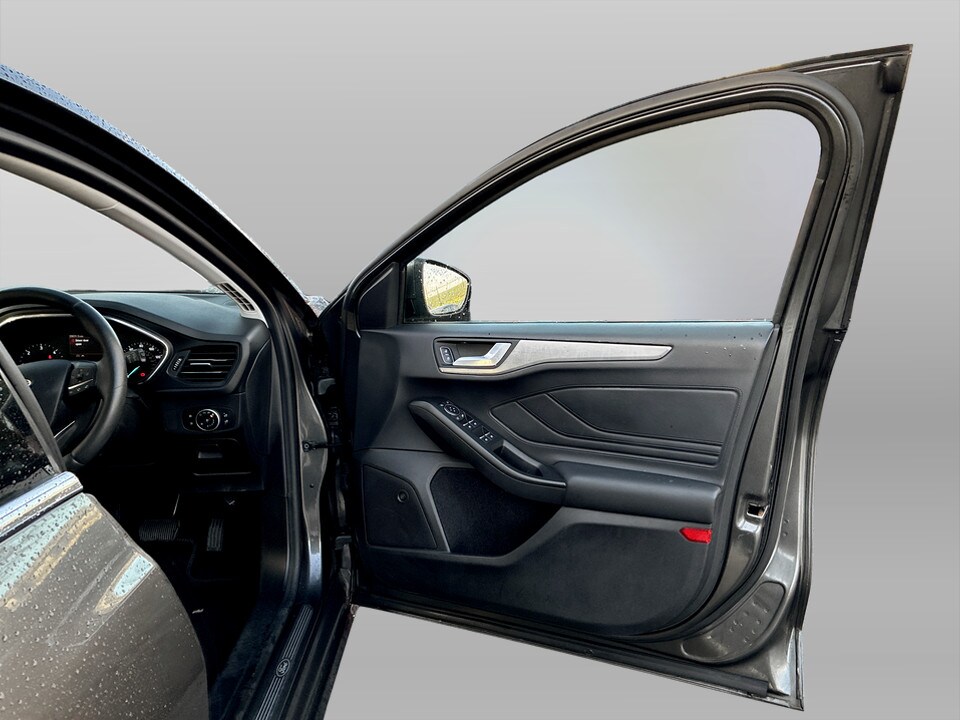 Used Ford Focus 2020 for sale - 77629606: Photo 13