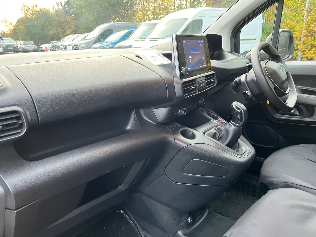 Used Peugeot Partner 2021 for sale - 76462257: Photo 27