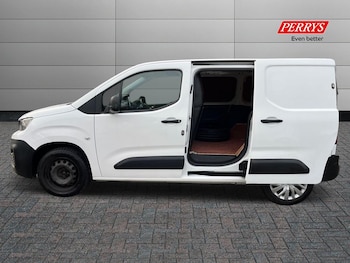 Used Peugeot Partner 2021 for sale - 76462257: Photo