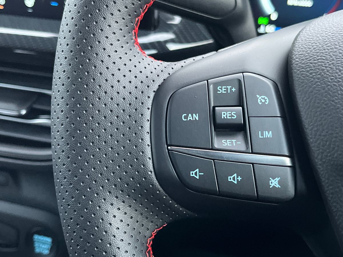 Used Ford Focus 2025 for sale - 77195955: Photo 17