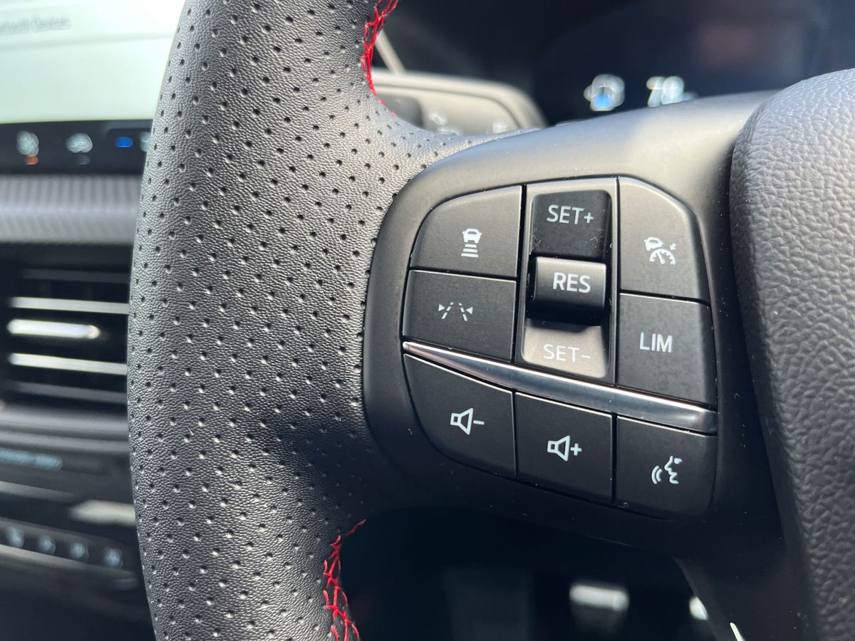 Used Ford Kuga 2025 for sale - 76373895: Photo 16