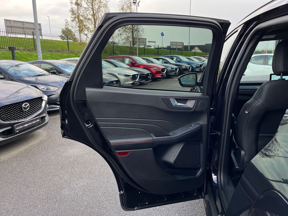 Used Ford Kuga 2025 for sale - 76373895: Photo 32