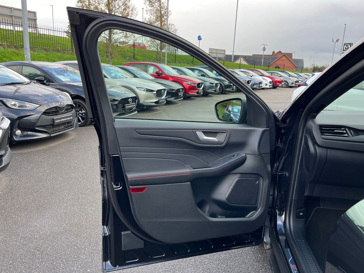 Used Ford Kuga 2025 for sale - 76373895: Photo 34