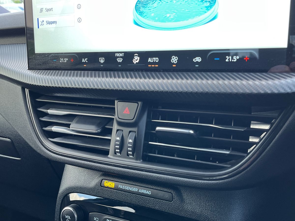 Used Ford Kuga 2025 for sale - 76373895: Photo 46