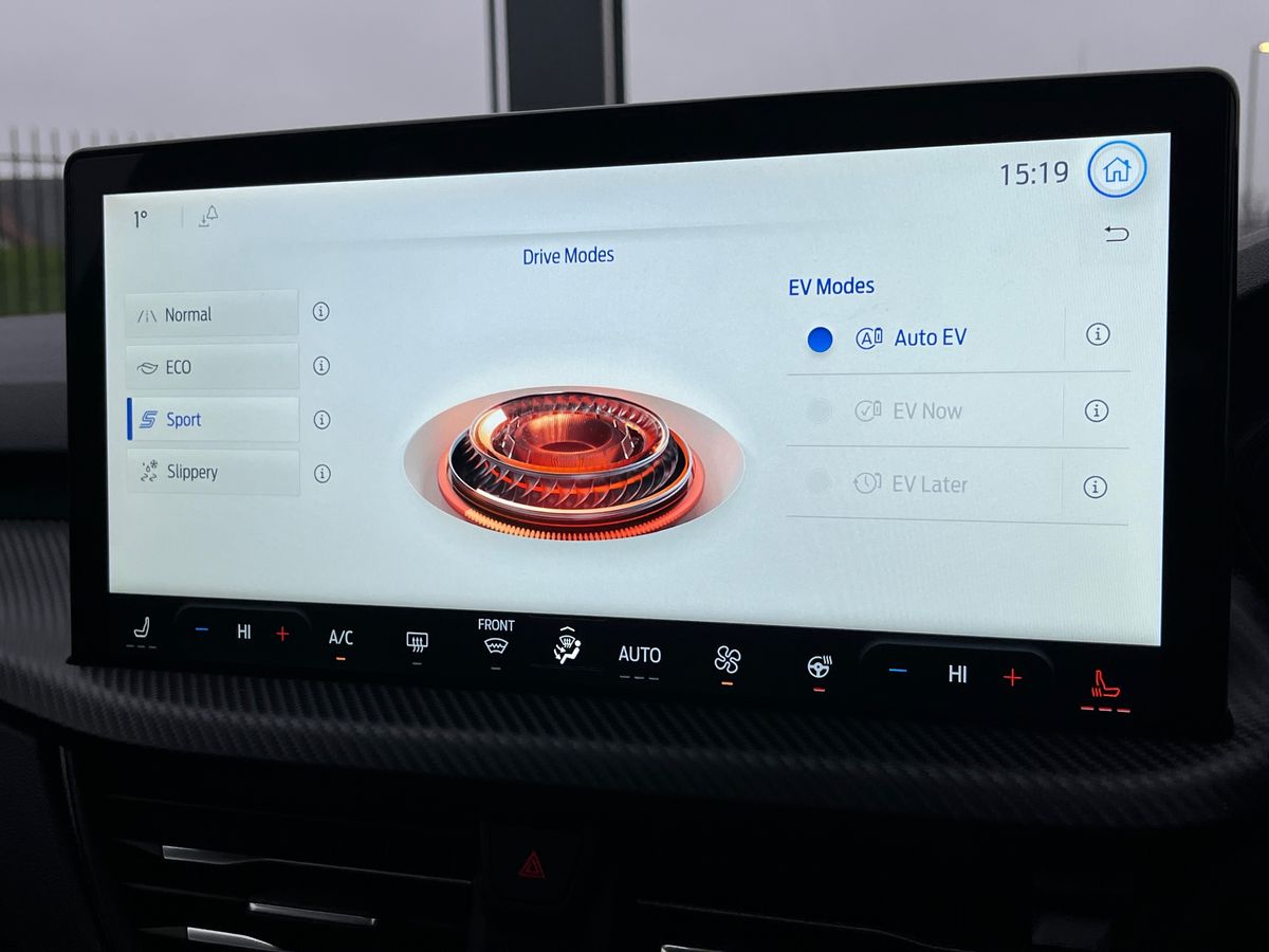 Used Ford Kuga 2025 for sale - 77340713: Photo 47