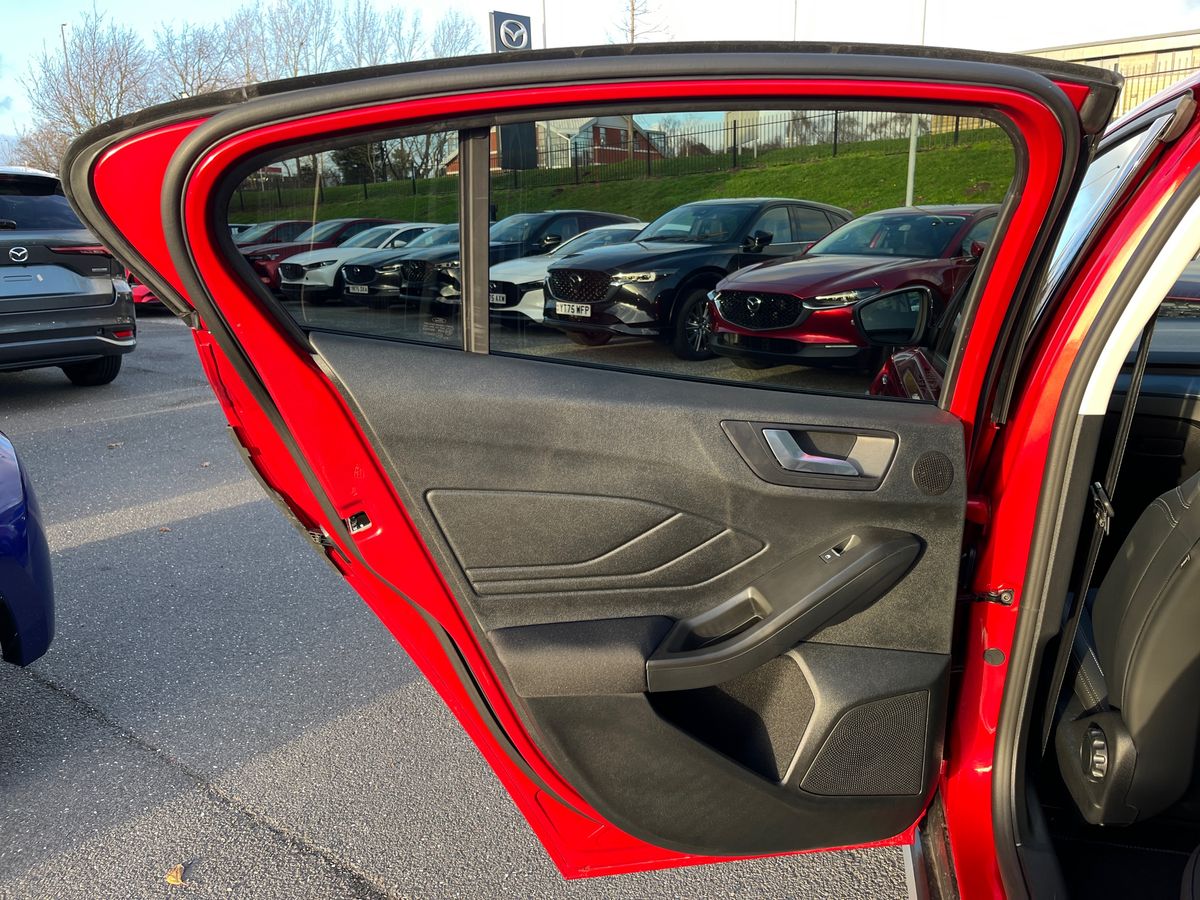 Used Ford Focus 2025 for sale - 76905665: Photo 32