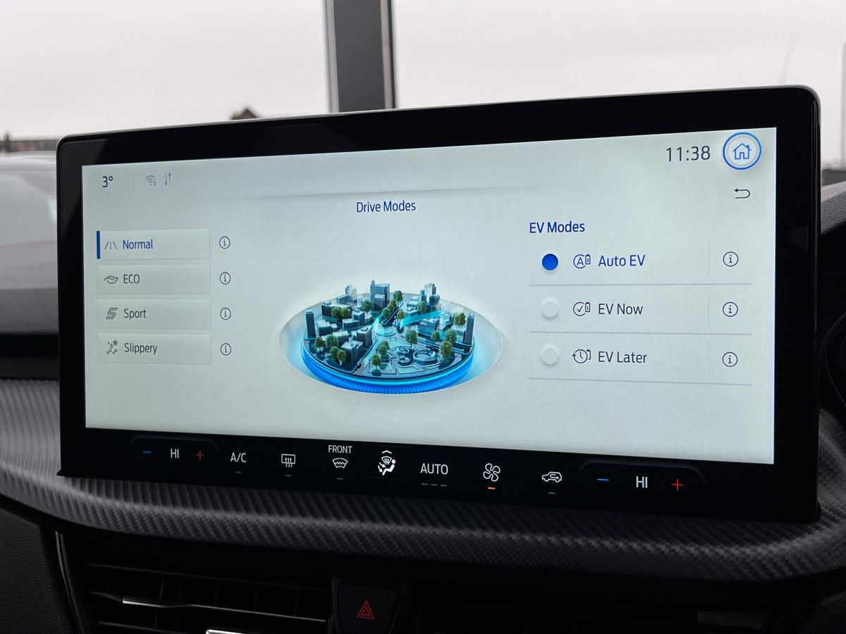 Used Ford Kuga 2024 for sale - 77398518: Photo 38