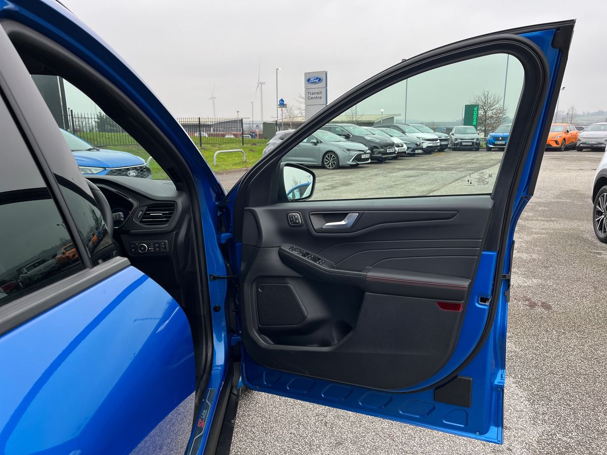 Used Ford Kuga 2024 for sale - 77398518: Photo 53