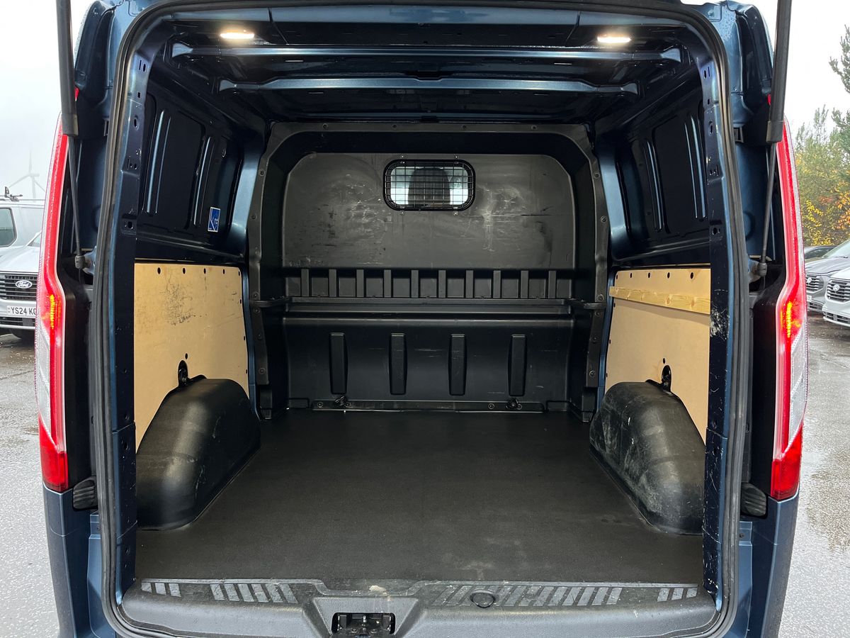 Used Ford Transit Custom 2021 for sale - 76518239: Photo 17