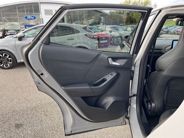 Used Ford Puma 2023 for sale - 76090270: Photo 37