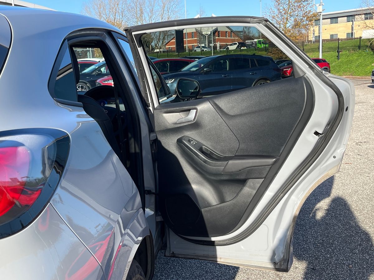 Used Ford Puma 2022 for sale - 76611898: Photo 32