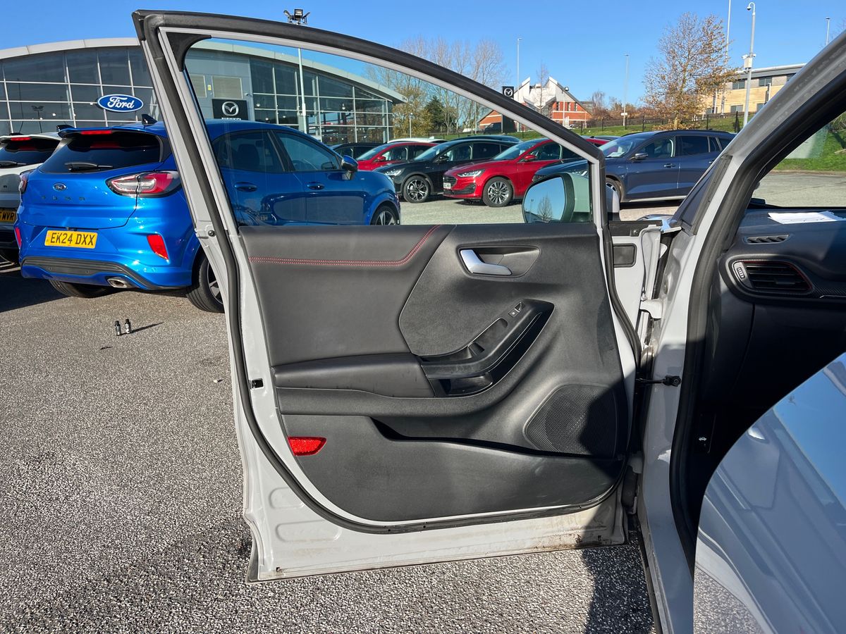 Used Ford Puma 2022 for sale - 76611898: Photo 34