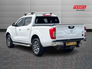 Used Nissan Navara 2017 for sale - 74926100: Photo