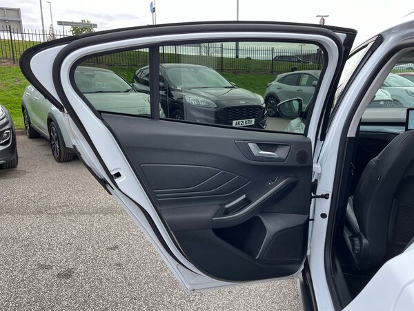 Used Ford Focus 2024 for sale - 76090247: Photo 33