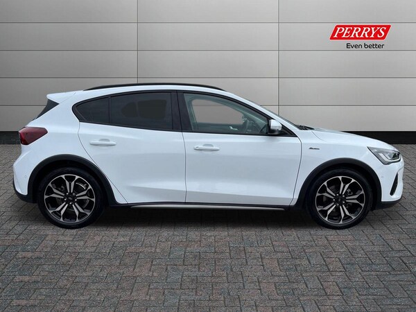 Used Ford Focus 2024 for sale - 76090247: Photo 3