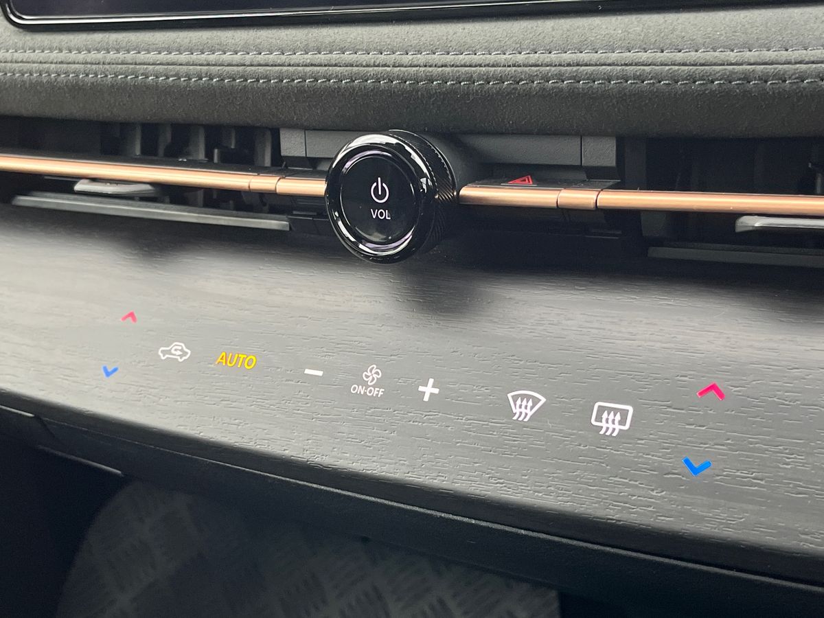 Used Nissan ARIYA 2023 for sale - 76735983: Photo 12