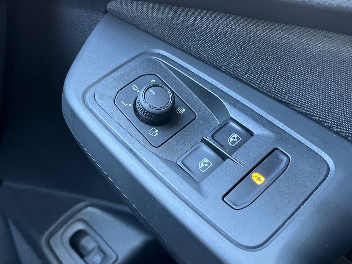 Used Ford Transit Connect 2025 for sale - 76650623: Photo 16