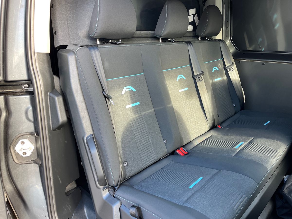 Used Ford Transit Connect 2025 for sale - 76650623: Photo 26