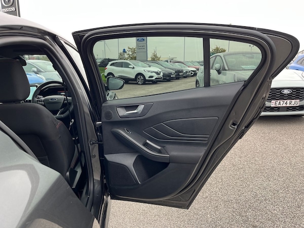 Used Ford Focus 2025 for sale - 76310957: Photo 34