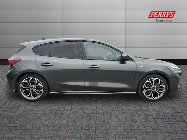 Used Ford Focus 2025 for sale - 76310957: Photo 4