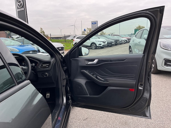 Used Ford Focus 2025 for sale - 76310957: Photo 55