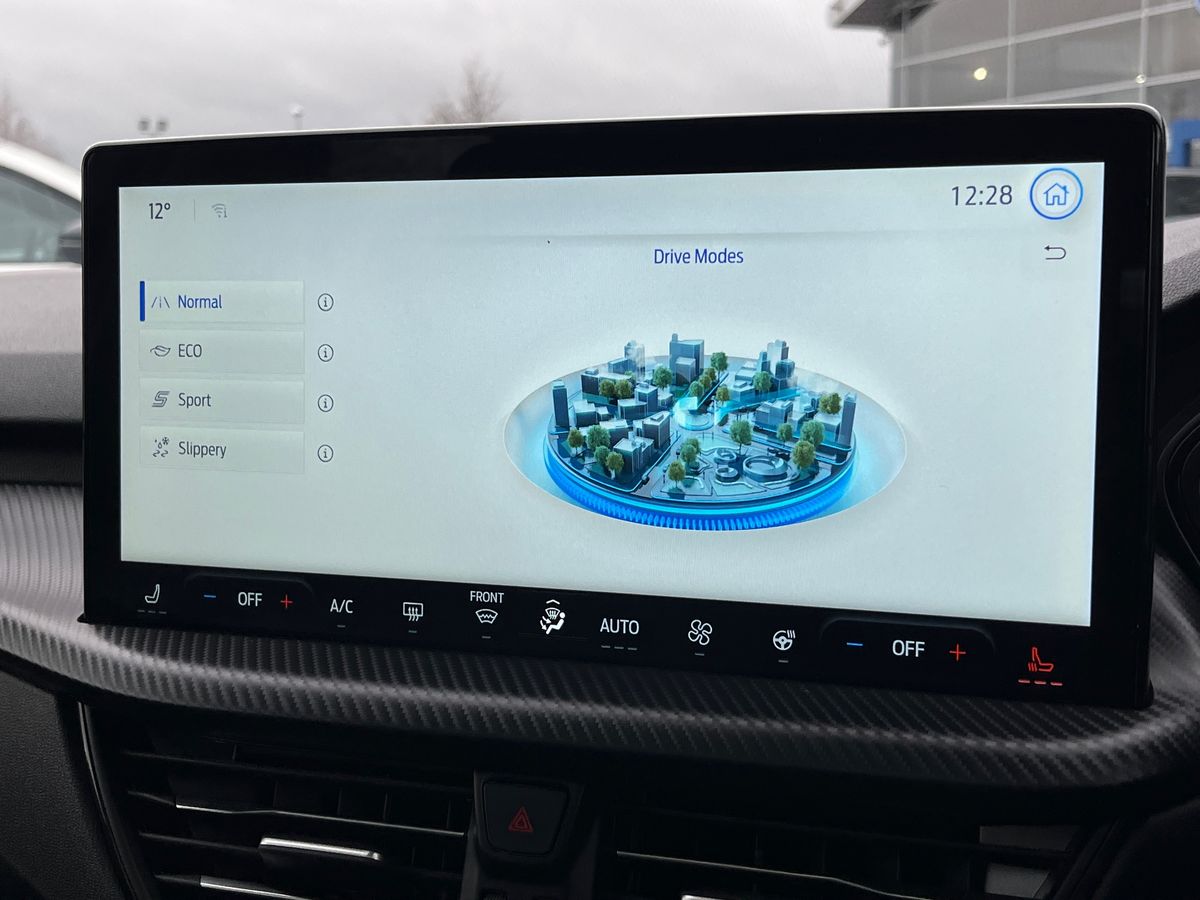 Used Ford Kuga 2024 for sale - 76735997: Photo 44