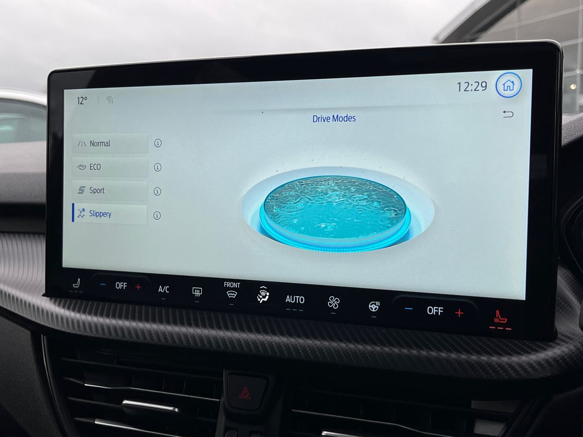 Used Ford Kuga 2024 for sale - 76735997: Photo 47