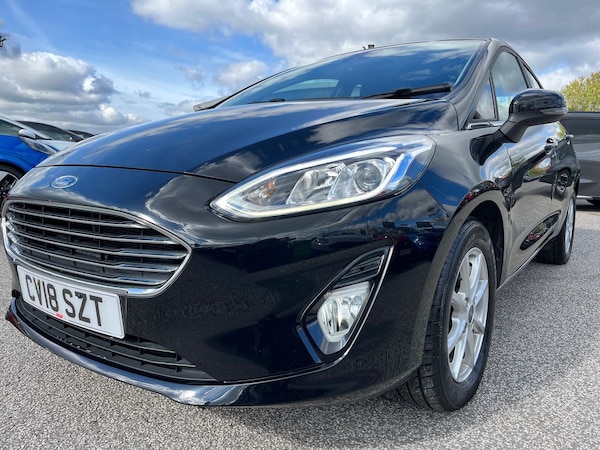 Used Ford Fiesta 2018 for sale - 76097419: Photo 28