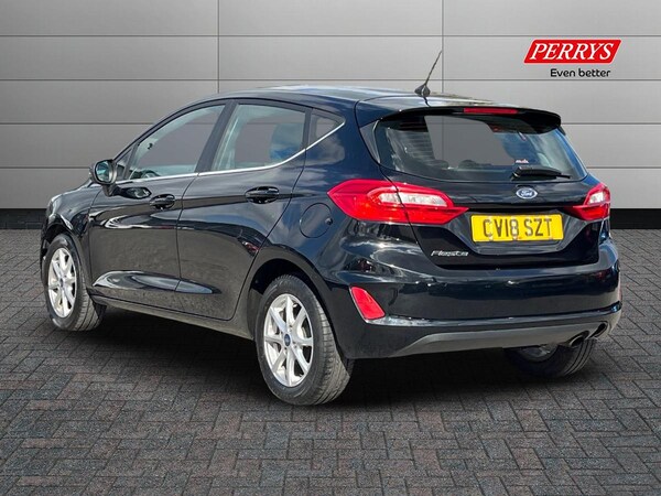 Used Ford Fiesta 2018 for sale - 76097419: Photo 2