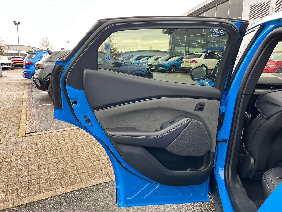 Used Ford Mustang Mach-E 2025 for sale - 76958052: Photo 34