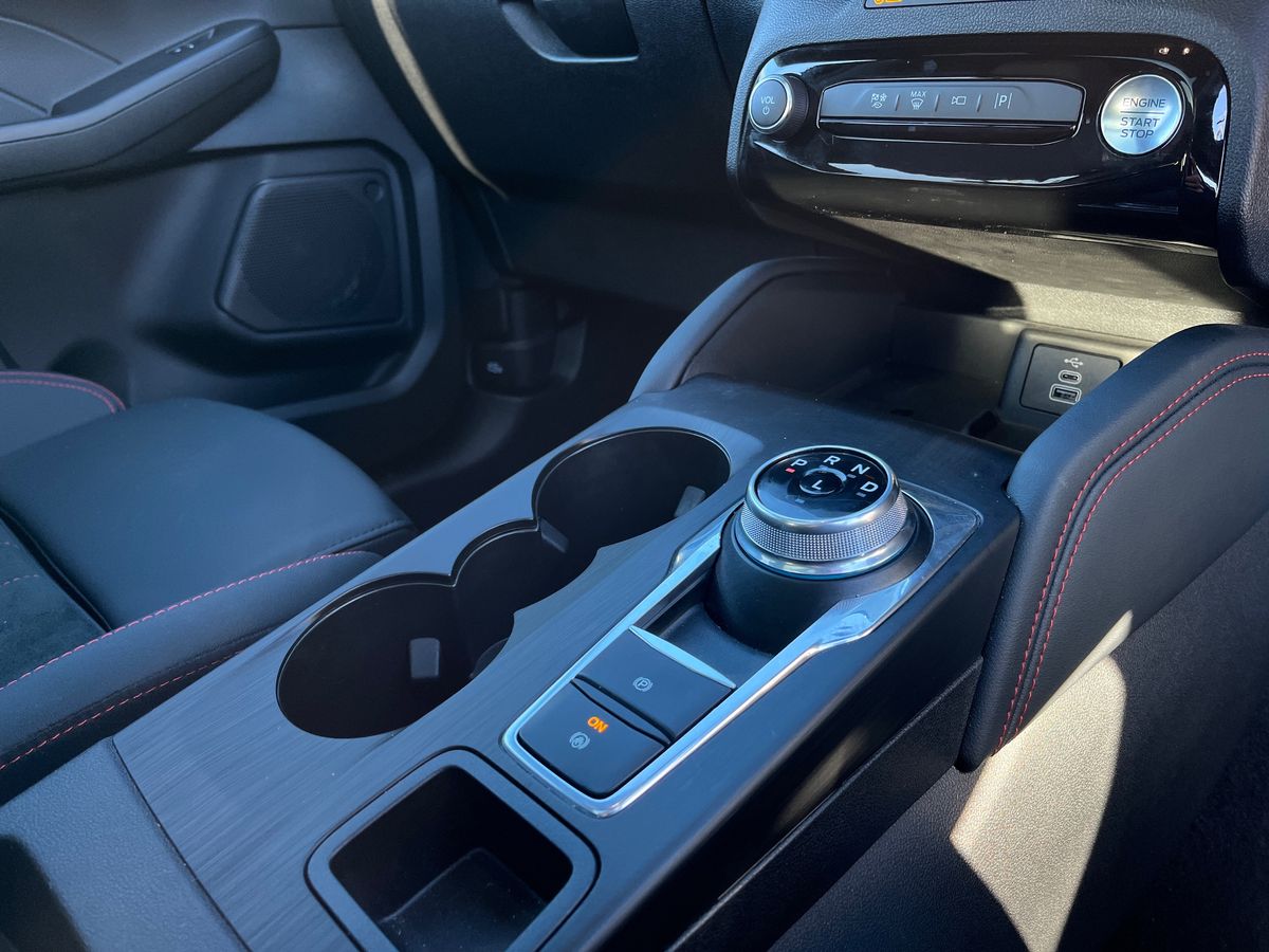 Used Ford Kuga 2024 for sale - 76663187: Photo 17