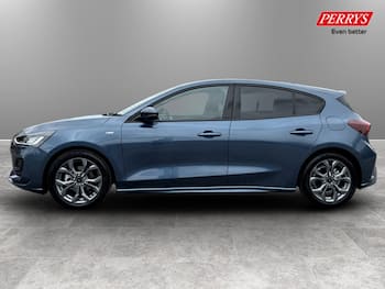 Used Ford Focus 2025 for sale - 79827578: Photo