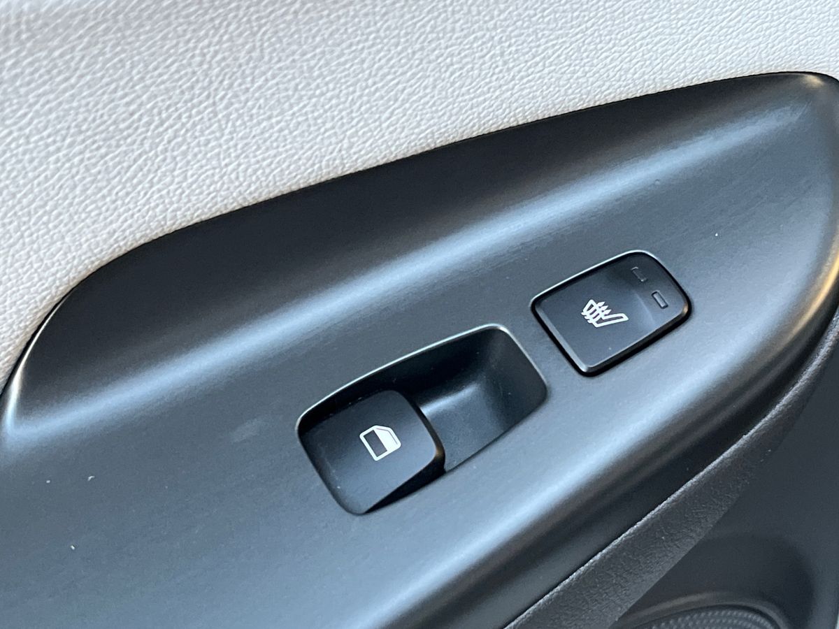 Used Hyundai KONA 2023 for sale - 76412807: Photo 30