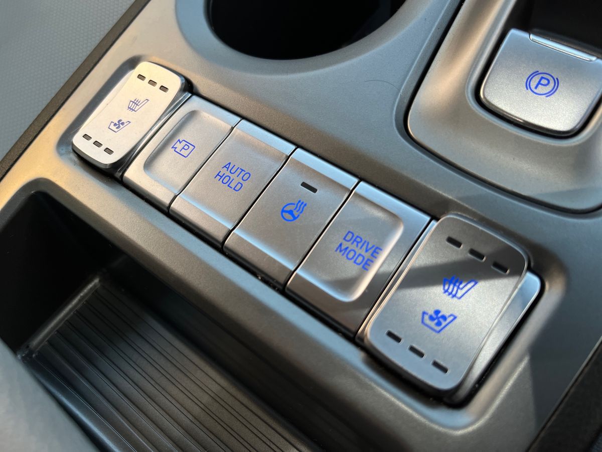 Used Hyundai KONA 2023 for sale - 76412807: Photo 44