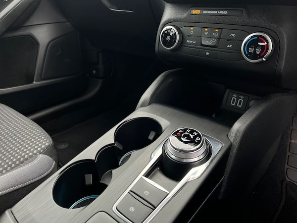 Used Ford Focus 2020 for sale - 76142122: Photo 20