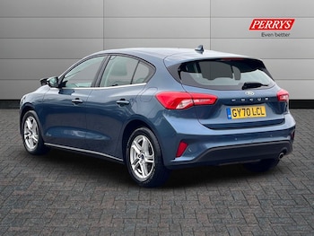 Used Ford Focus 2020 for sale - 76142122: Photo 2