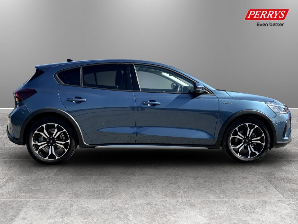 Used Ford Focus 2025 for sale - 77980360: Photo 8