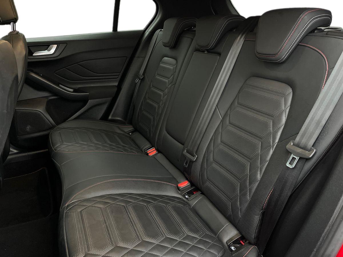 Used Ford Focus 2023 for sale - 77033718: Photo 19