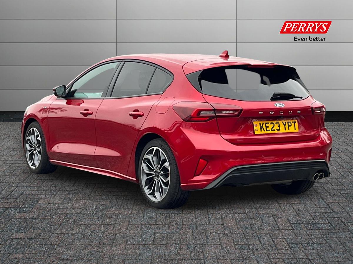 Used Ford Focus 2023 for sale - 77033718: Photo 2