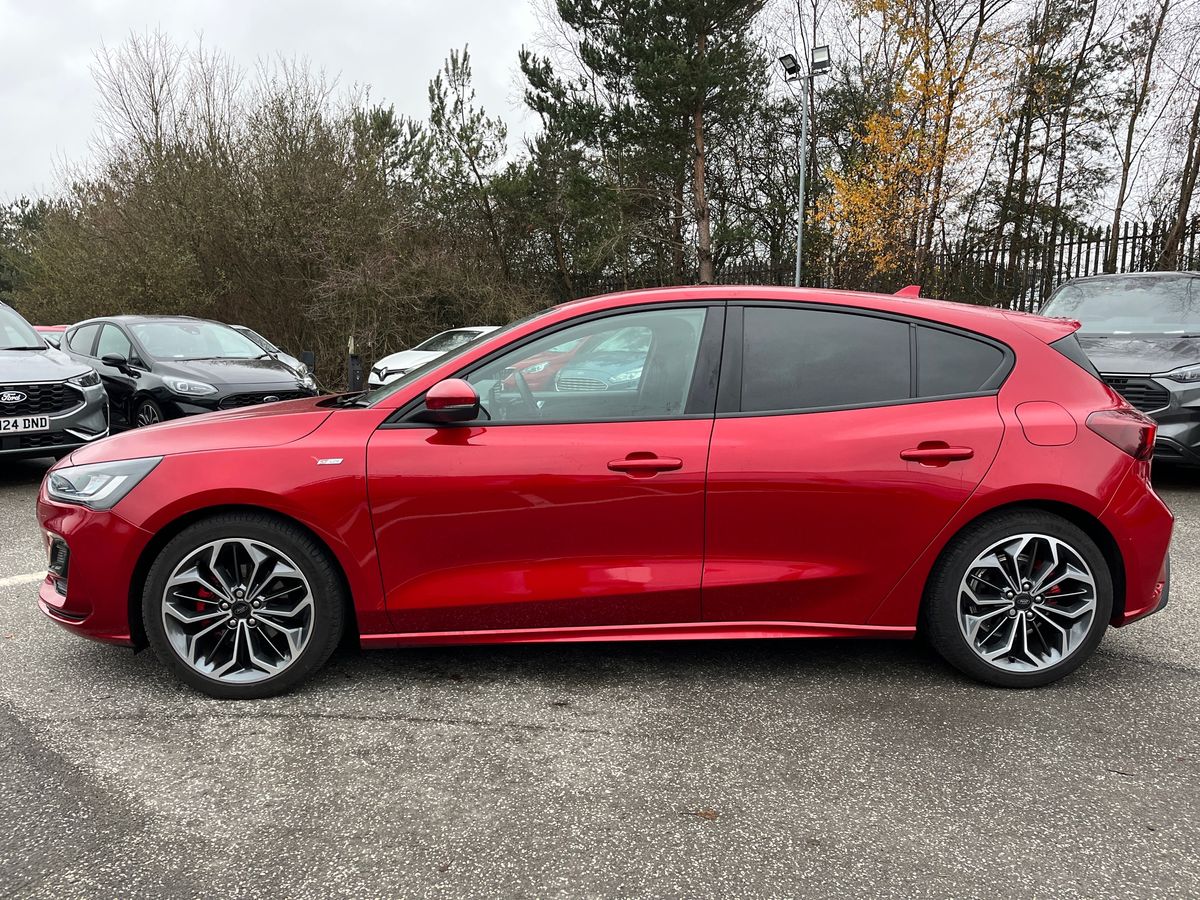 Used Ford Focus 2023 for sale - 77033718: Photo 24