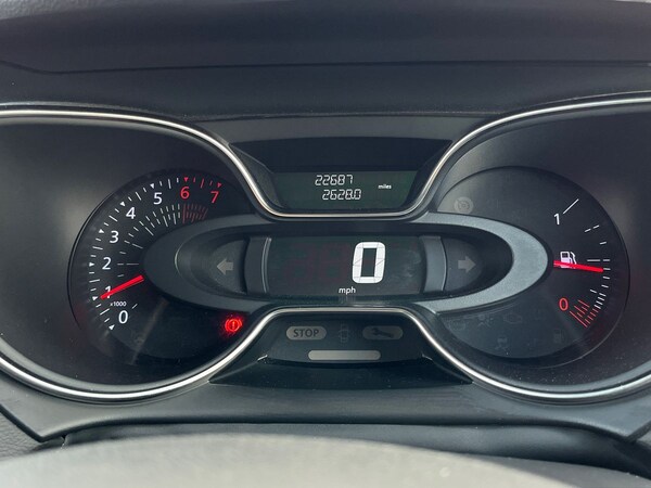 Used Renault Captur 2019 for sale - 76220117: Photo 16