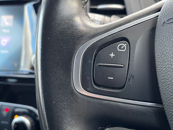 Used Renault Captur 2019 for sale - 76220117: Photo 19