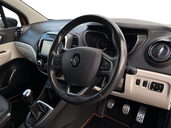 Used Renault Captur 2019 for sale - 76220117: Photo 9