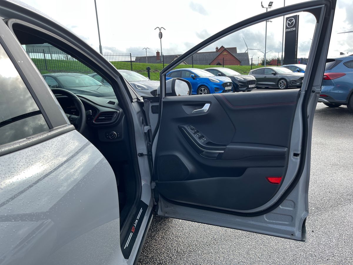 Used Ford Puma 2022 for sale - 76316640: Photo 51