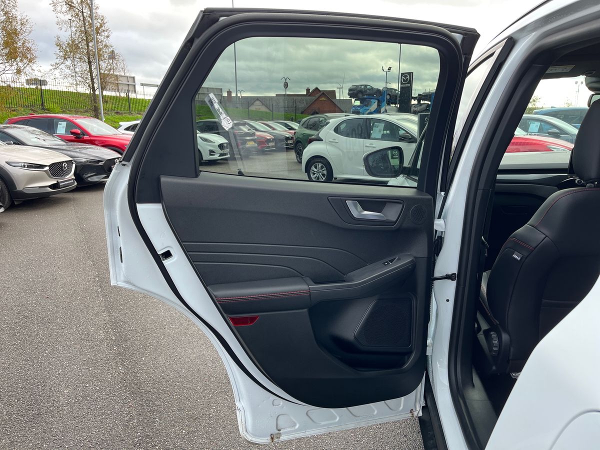 Used Ford Kuga 2023 for sale - 76341169: Photo 32