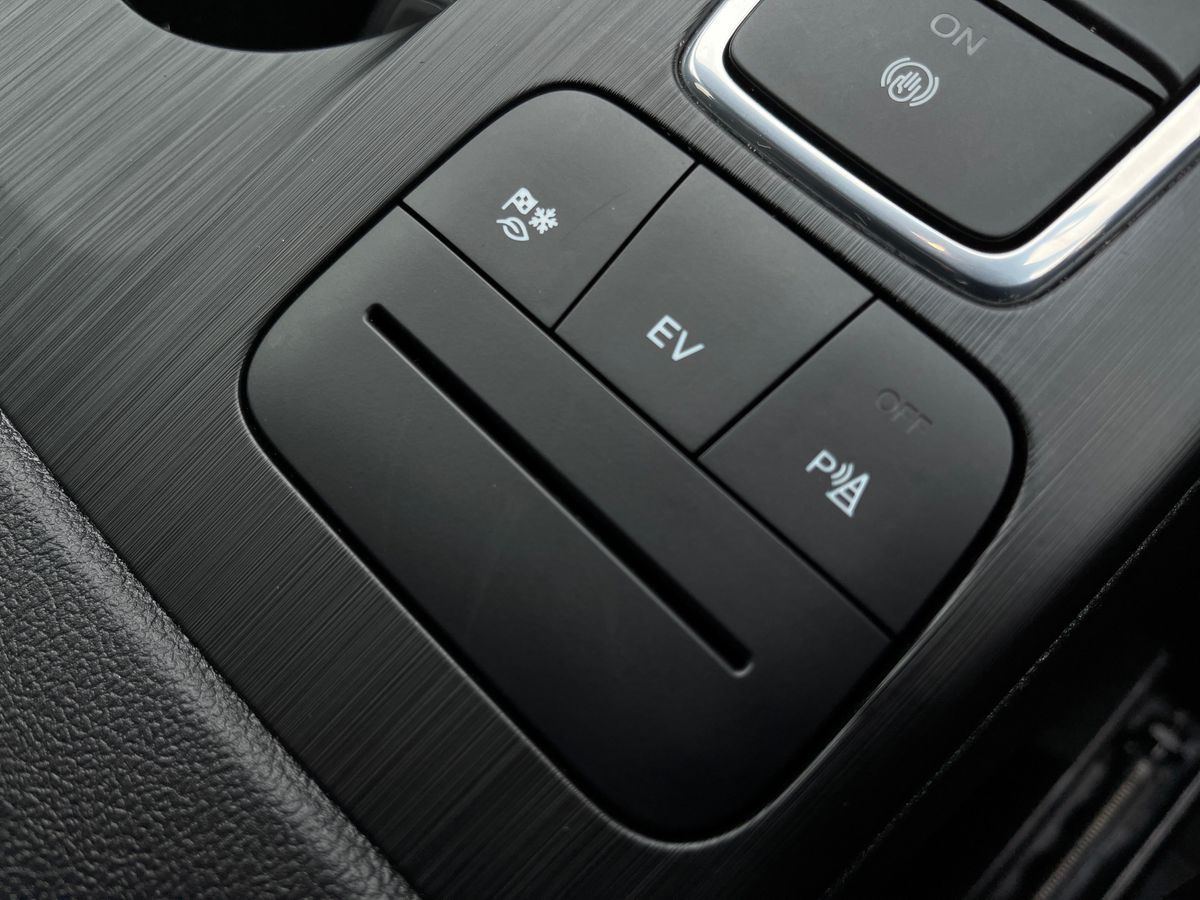 Used Ford Kuga 2023 for sale - 76341169: Photo 42
