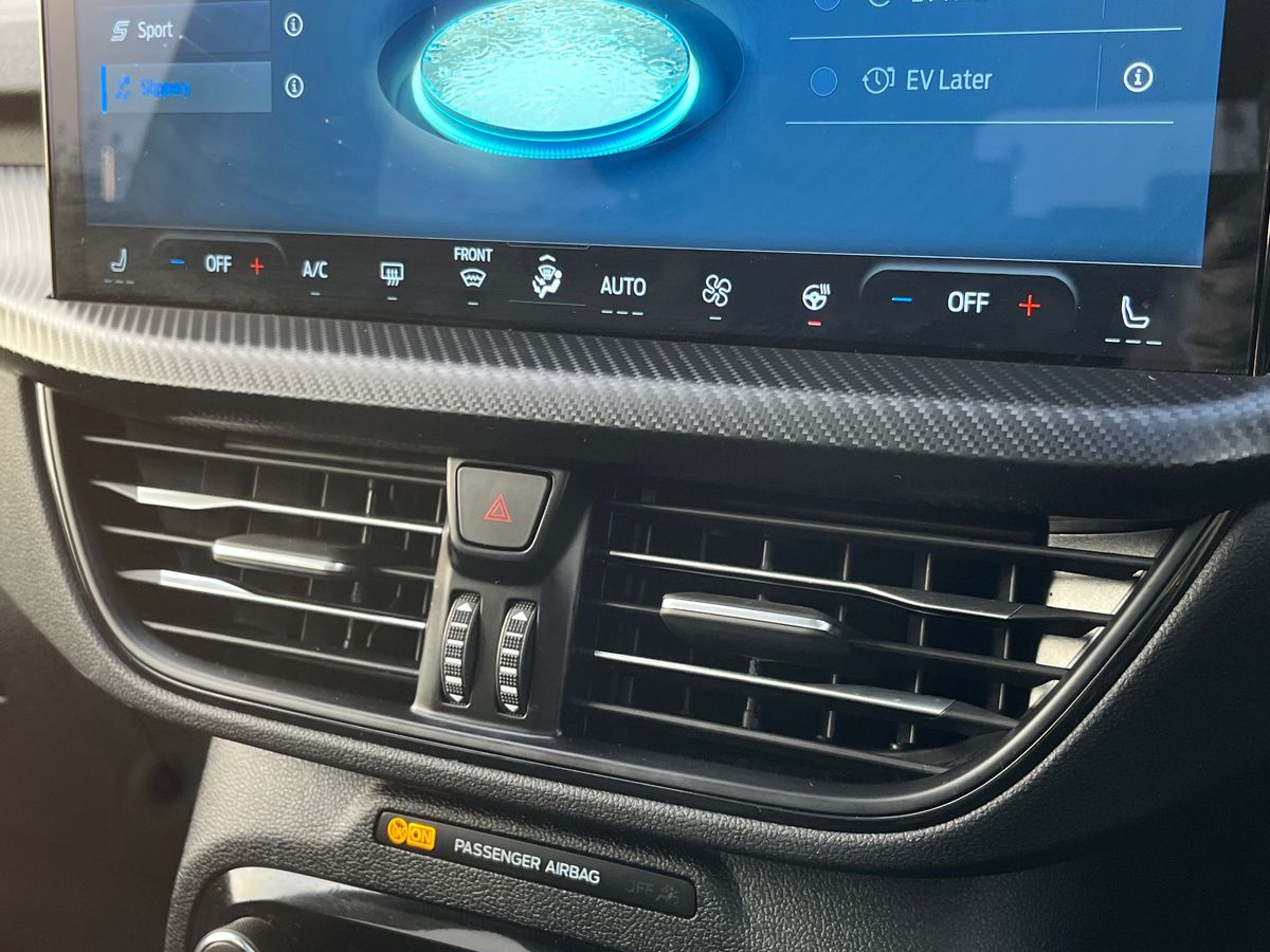 Used Ford Kuga 2025 for sale - 76931831: Photo 50