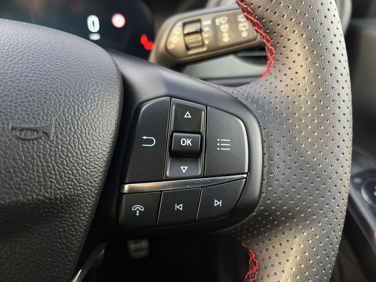 Used Ford Kuga 2025 for sale - 76931831: Photo 54