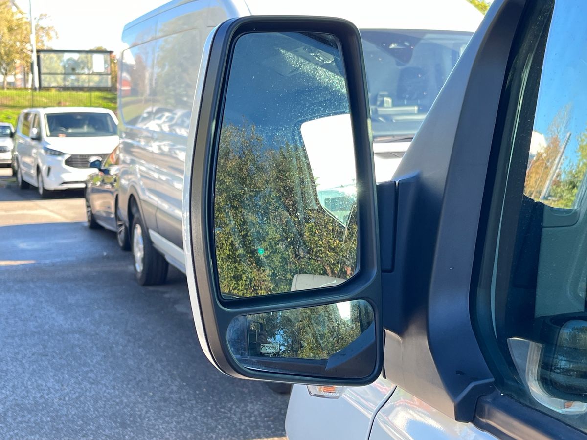 Used Ford Transit Custom 2023 for sale - 75787921: Photo 32